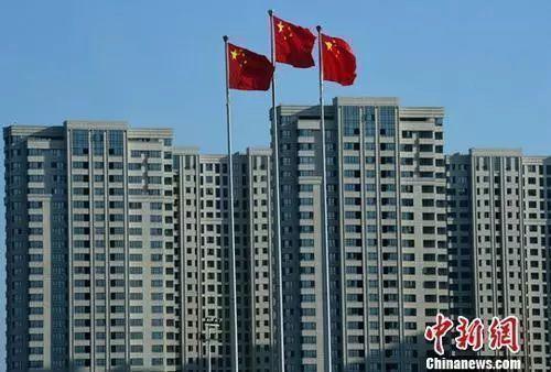 資料圖：一處剛建設(shè)完工的房地產(chǎn)樓盤(pán)。 <a target='_blank'  data-cke-saved- >中新社</a>記者 張斌 攝

